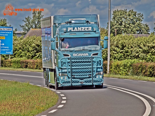 www.truck-pics.eu #NogHarderLopik #salmsteke-96 Nog Harder Lopik 2017 #salmsteke powered by www.truck-pics.eu