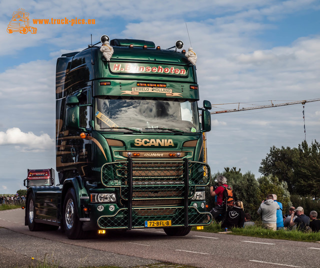 www.truck-pics.eu #NogHarderLopik #salmsteke-402 Nog Harder Lopik 2017 #salmsteke powered by www.truck-pics.eu