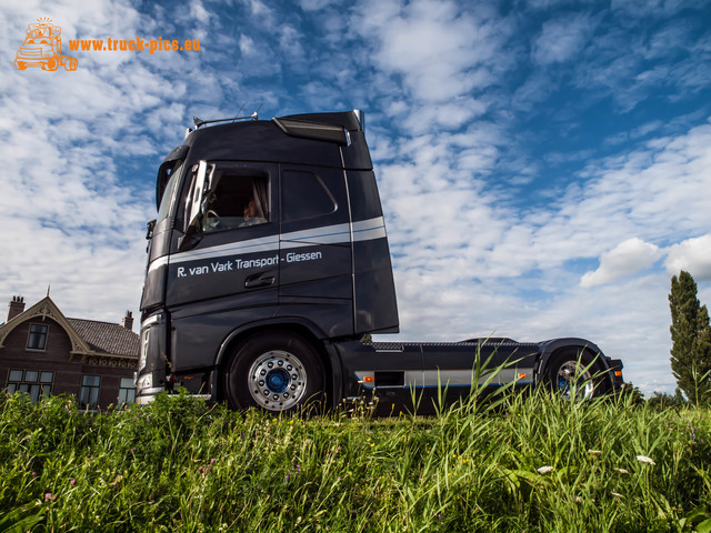 www.truck-pics.eu #NogHarderLopik #salmsteke-418 Nog Harder Lopik 2017 #salmsteke powered by www.truck-pics.eu