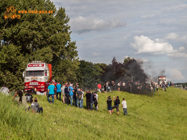 www.truck-pics.eu #NogHarderLopik #salmsteke-422 Nog Harder Lopik 2017 #salmsteke powered by www.truck-pics.eu