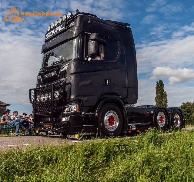 www.truck-pics.eu #NogHarderLopik #salmsteke-426 Nog Harder Lopik 2017 #salmsteke powered by www.truck-pics.eu