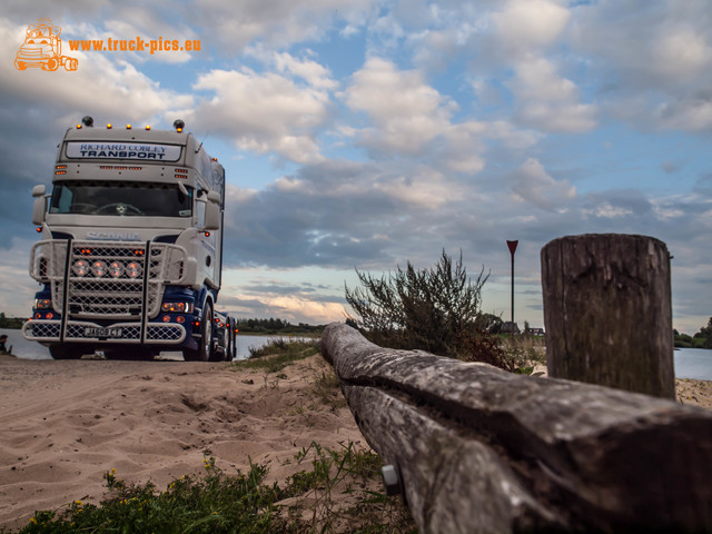 www.truck-pics.eu #NogHarderLopik #salmsteke-490 Nog Harder Lopik 2017 #salmsteke powered by www.truck-pics.eu