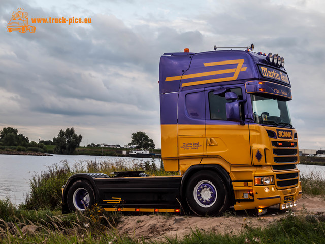www.truck-pics.eu #NogHarderLopik #salmsteke-499 Nog Harder Lopik 2017 #salmsteke powered by www.truck-pics.eu