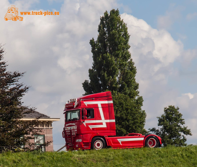 www.truck-pics.eu #NogHarderLopik #salmsteke-537 Nog Harder Lopik 2017 #salmsteke powered by www.truck-pics.eu