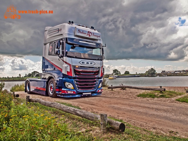 www.truck-pics.eu #NogHarderLopik #salmsteke-582 Nog Harder Lopik 2017 #salmsteke powered by www.truck-pics.eu