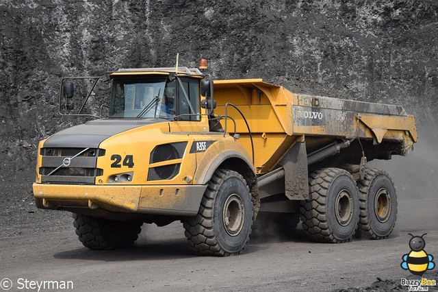 DSC 3534-BorderMaker Truck in the Koel 2017