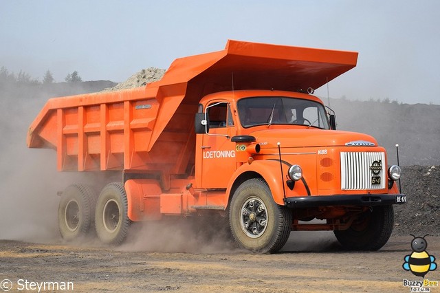 DSC 3651-BorderMaker Truck in the Koel 2017