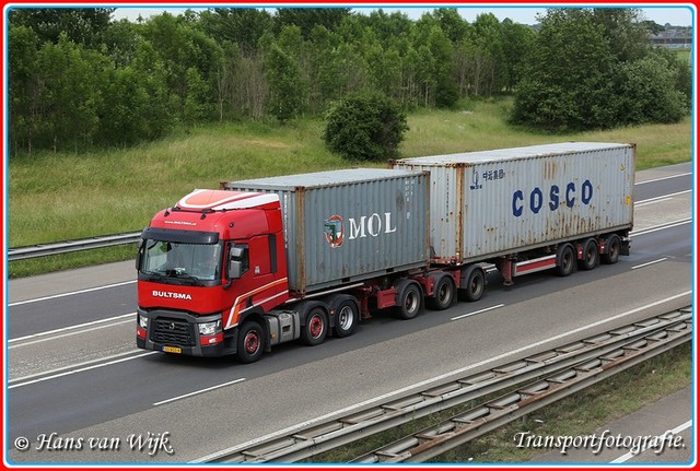 55-BGS-4-BorderMaker Container Trucks