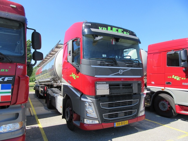 109 98-BFD-1 Volvo FH Serie 4