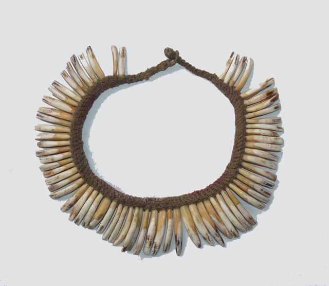 asmat-necklace 5855904289 o melanesische kunst