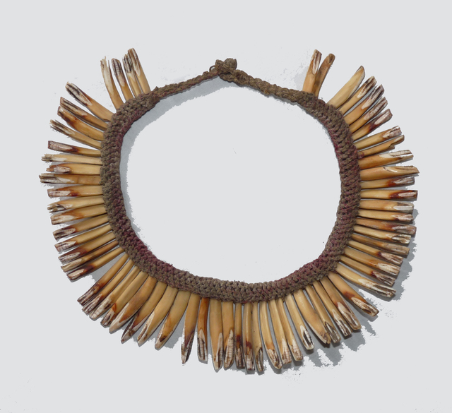 asmat-necklace 5856459060 o melanesische kunst