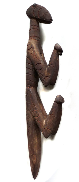 asmat-praying-mantis-figure 5400754458 o melanesische kunst