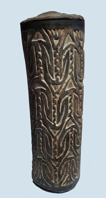 awyu-auyu-awjoe-awju-auwyu-bamboo-trumpet-horn 854 melanesische kunst