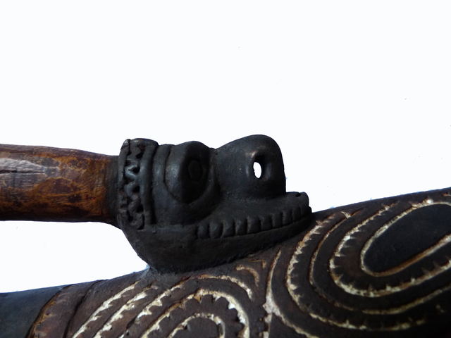kundu-drum-coastal-sepik-area-papua-new-guinea 575 melanesische kunst