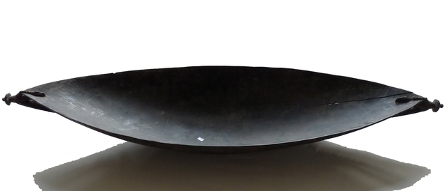 large-schouten-island-food-bowl--papua-new-guinea  melanesische kunst