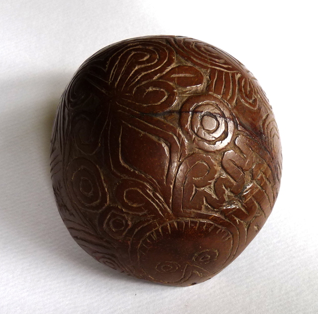 maprik-coconut-spoon 6088882346 o melanesische kunst