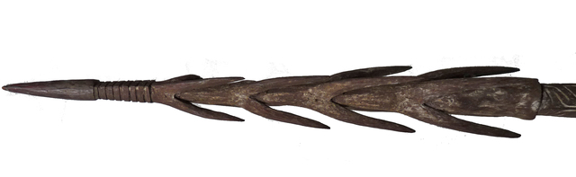 papua-asmat-spear-from-bagus-collected-in-virtu-wi melanesische kunst