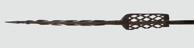 papua-asmat-spear-msc-tilburg-1991 8568824376 o melanesische kunst