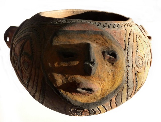 papua-wosera-storage-pot-ex-collection-theo-daamen melanesische kunst