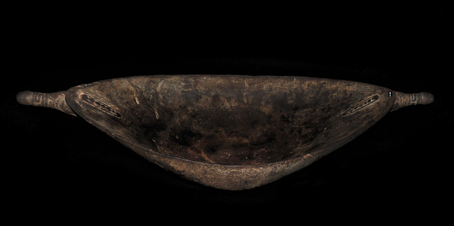 ramu-river-papua-new-guinea-wooden-food-bowl-pre-1 melanesische kunst