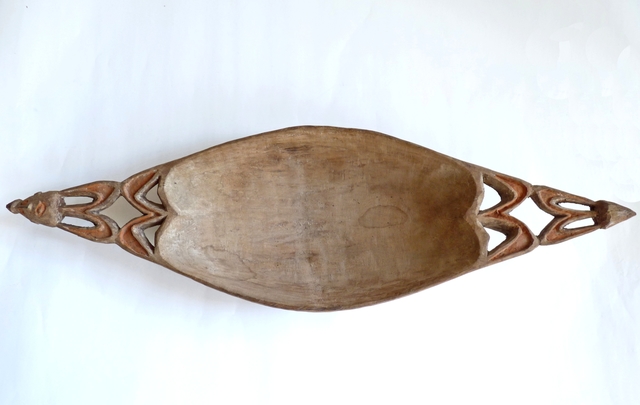 sago-bowl-papua-asmat-weo-collected-in-virtu-by-wi melanesische kunst