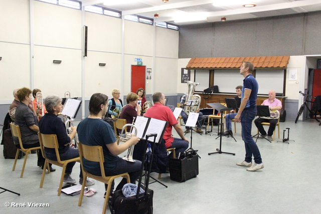 R.Th.B.Vriezen 20170930 053 Arnhems Fanfare Orkest StudieDag-Spelletjes-SnackBijRoosje zaterdag 30 september 2017