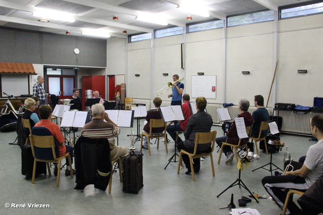 R.Th.B.Vriezen 20170930 063 Arnhems Fanfare Orkest StudieDag-Spelletjes-SnackBijRoosje zaterdag 30 september 2017