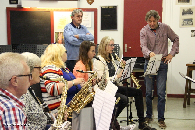 R.Th.B.Vriezen 20170930 076 Arnhems Fanfare Orkest StudieDag-Spelletjes-SnackBijRoosje zaterdag 30 september 2017