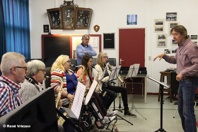 R.Th.B.Vriezen 20170930 077 Arnhems Fanfare Orkest StudieDag-Spelletjes-SnackBijRoosje zaterdag 30 september 2017