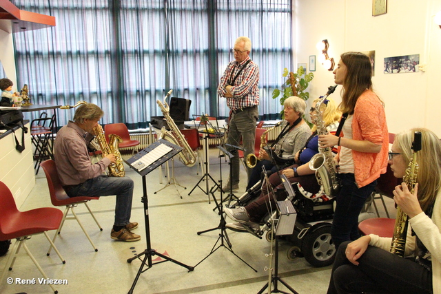 R.Th.B.Vriezen 20170930 114 Arnhems Fanfare Orkest StudieDag-Spelletjes-SnackBijRoosje zaterdag 30 september 2017