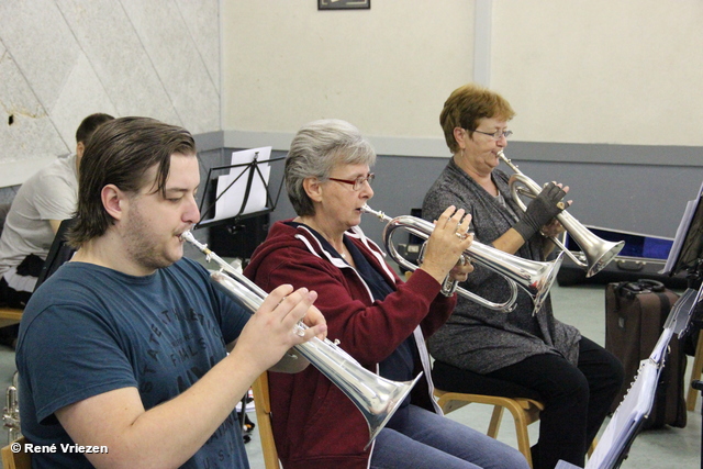 R.Th.B.Vriezen 20170930 139 Arnhems Fanfare Orkest StudieDag-Spelletjes-SnackBijRoosje zaterdag 30 september 2017