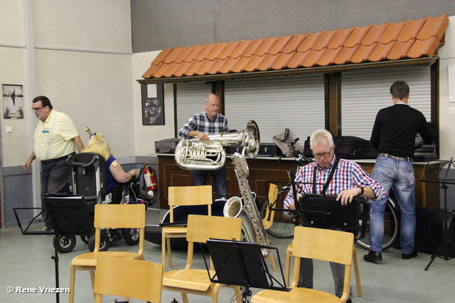 R.Th.B.Vriezen 20170930 149 Arnhems Fanfare Orkest StudieDag-Spelletjes-SnackBijRoosje zaterdag 30 september 2017