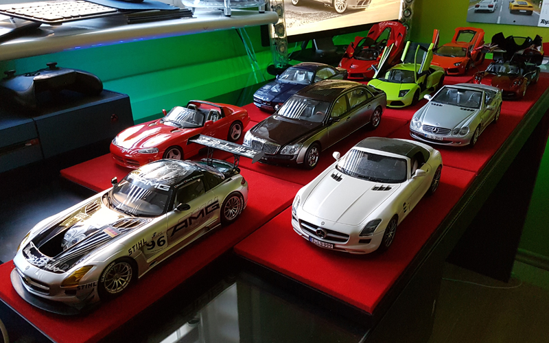 3 diecast