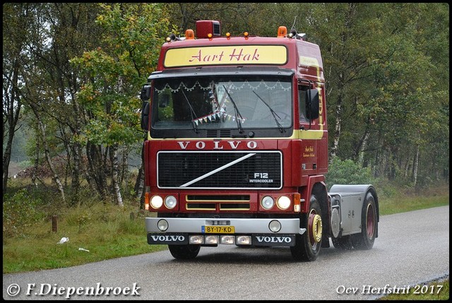 BY-17-KD Volvo F12 Aart Hak-BorderMaker Ocv Herfstrit 2017