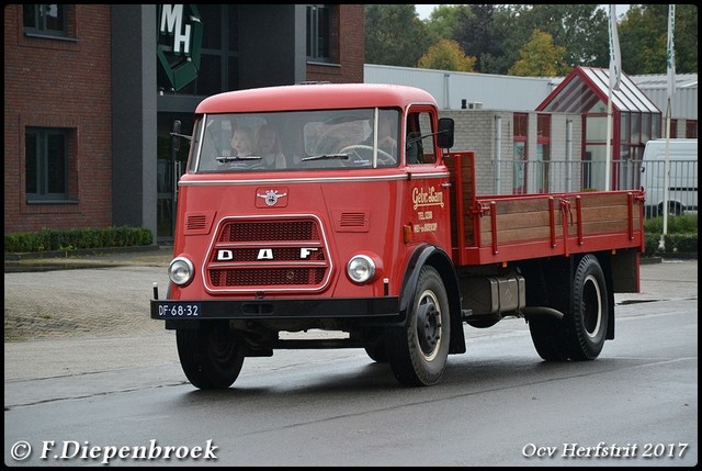 DF-68-32 DAF Gebr Lam-BorderMaker Ocv Herfstrit 2017