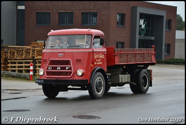 VB-24-35 DAF Gebr Lam-BorderMaker Ocv Herfstrit 2017