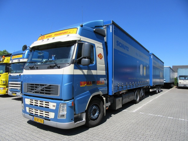 112 BZ-BT-96 Volvo