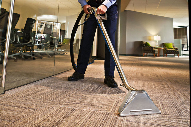 Comp Carpet Cleaning in Sherman Oaks Comp Carpet Cleaning in Sherman Oaks