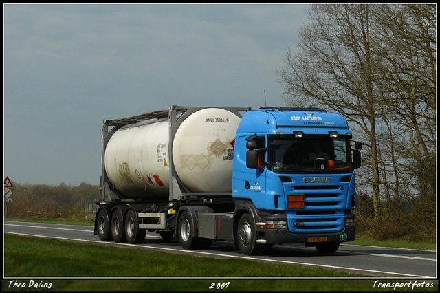 010-04-09 119-border Vries Transportgroup BV, De - Veendam