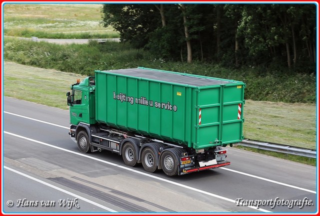 33-BJH-6  B-BorderMaker Container Kippers