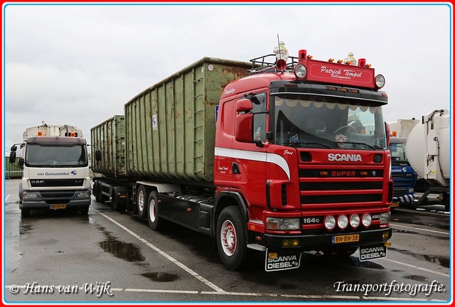 BN-BN-38  A-BorderMaker Container Kippers