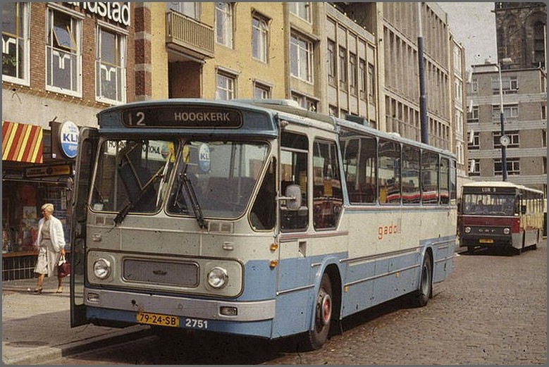 79-24-SB-BorderMaker - Trein en Bus