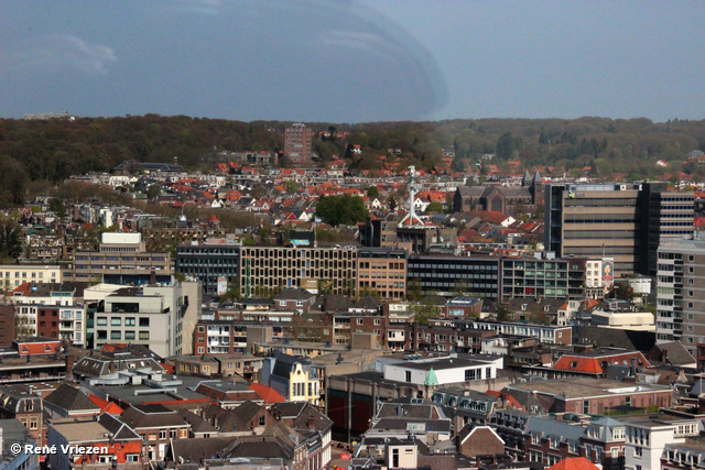 R.Th.B.Vriezen 20180417 075 Eusebius Toren Glazenbalkons kijk op Arnhem dinsdag 17 april 2018