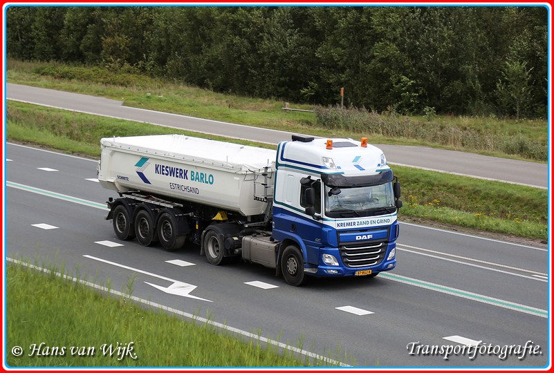 87-BGJ-4  B-BorderMaker - Kippers Bouwtransport