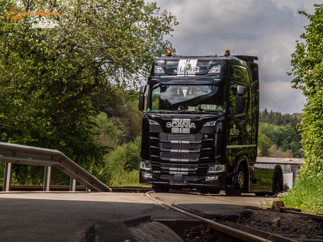 Treber A. Jung Transport GmbH powered by www Treber A. Jung Transport GmbH in Kreuztal (Siegerland)powered by www.truck-pics.eu