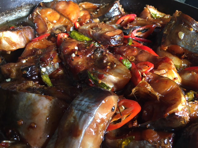cá kho tộ - Cơm Bắc Sammy Quán ăn gia đình ngon ở Sài Gòn cơm Bắc, bánh xèo, món ngon Việt - SAMMY