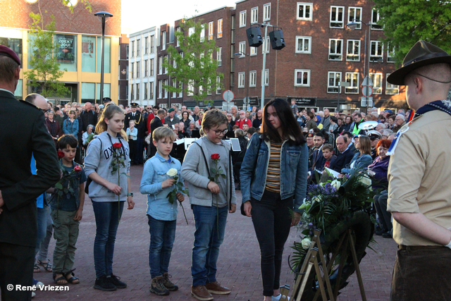 R.Th.B.Vriezen 20180504 115 Arnhems Fanfare Orkest DodenHerdenking Audrey Hepburnplein Arnhem vrijdag 4 mei 2018