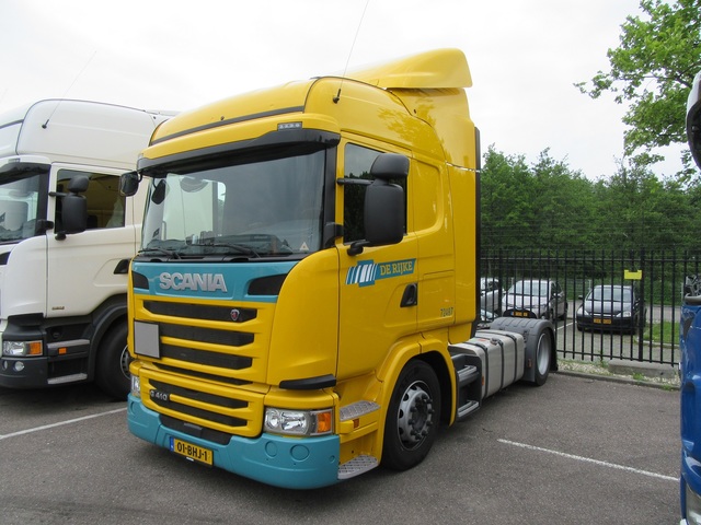 01-BHJ-1 Scania Streamline