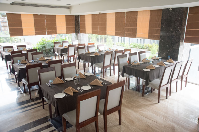 Restaurant GroundLevel2 Club29 Services