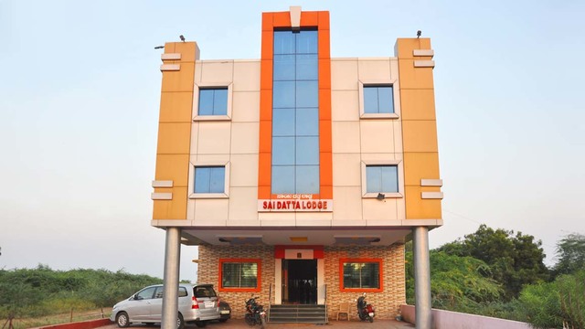 SaiDatta Lodge at Ganagapur near Gulbarga Picture Box